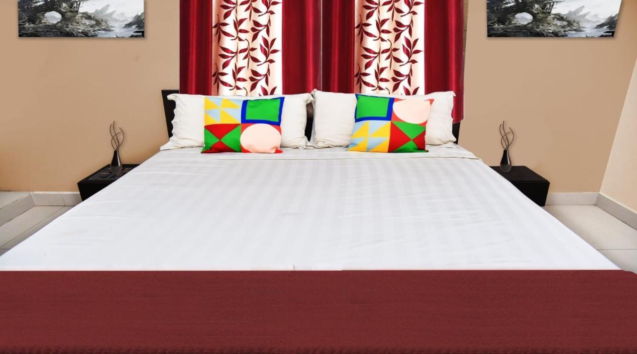 Pph Living Bhimas Hotel Tada Exterior photo